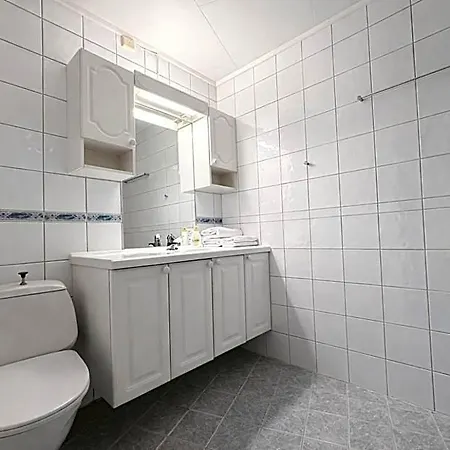 Svartisen Apartahotel 3*