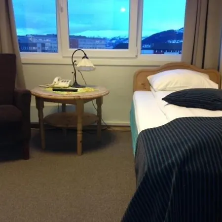 Hotel apartamentowy Svartisen