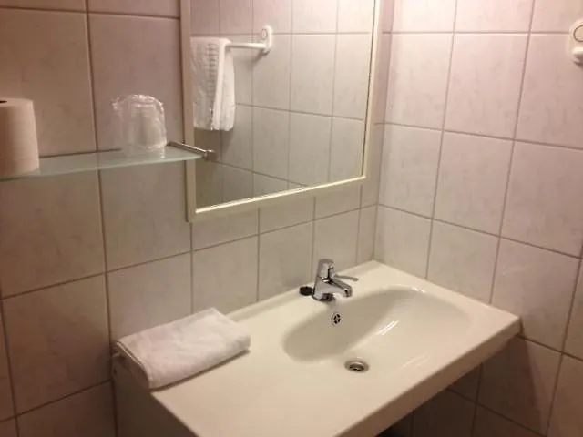 Svartisen Aparthotel 3*